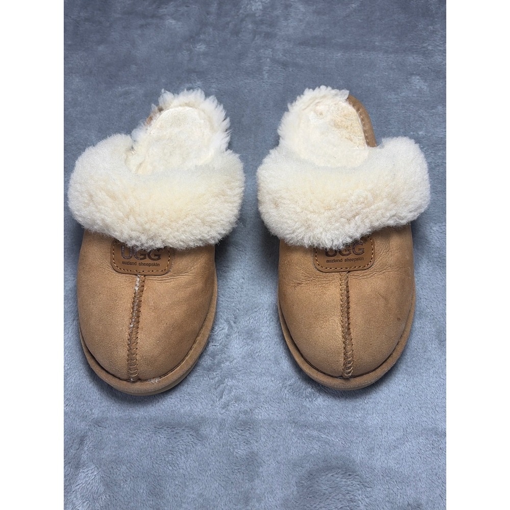 UGG Auzland Sheepskin Suede Slippers Chestnut Scuff M 7/8